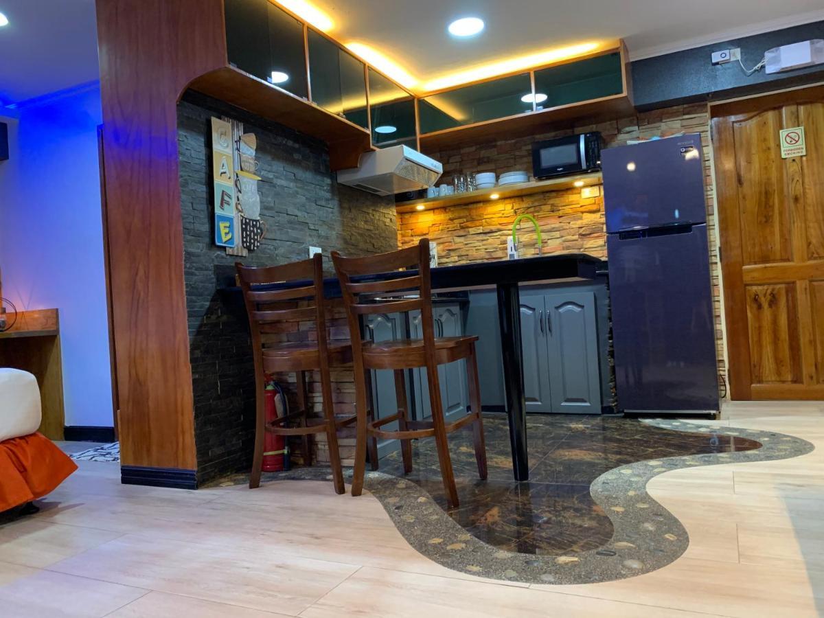 Clockworkorange Luxury Suites With Netflix Mactan Exterior foto